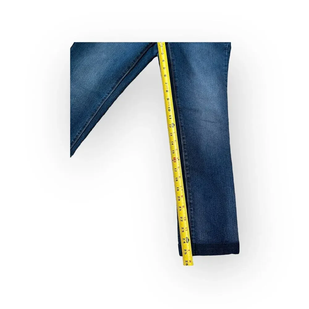 Gap Boyfriend Fit Jeans - Picture 7 of 9